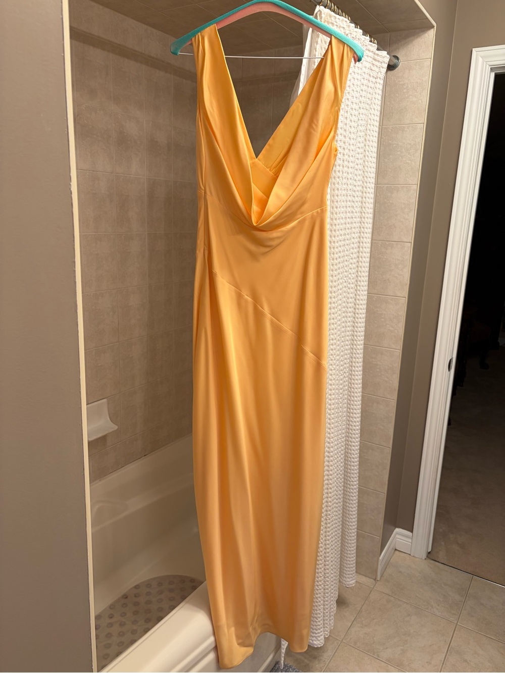 Meshki Elegant Yellow Cowl-Back Satin Evening Dress Nadia Maxi Satin - Picture 5 of 6